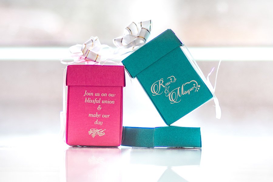 Roses N Truffle Cake Combo